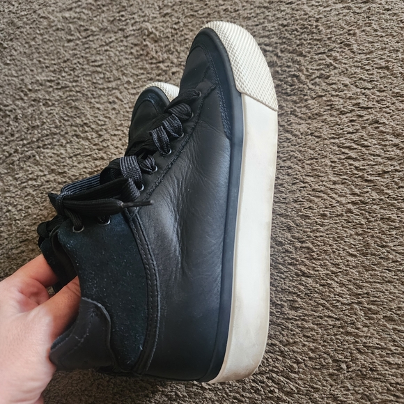 Rag & Bone Men's Black Sneakers - Picture 3 of 8
